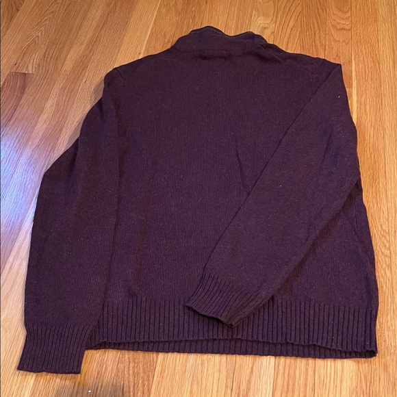 Banana Republic Men's Burgundy Wool blend Sweater - Picture 3 of 6